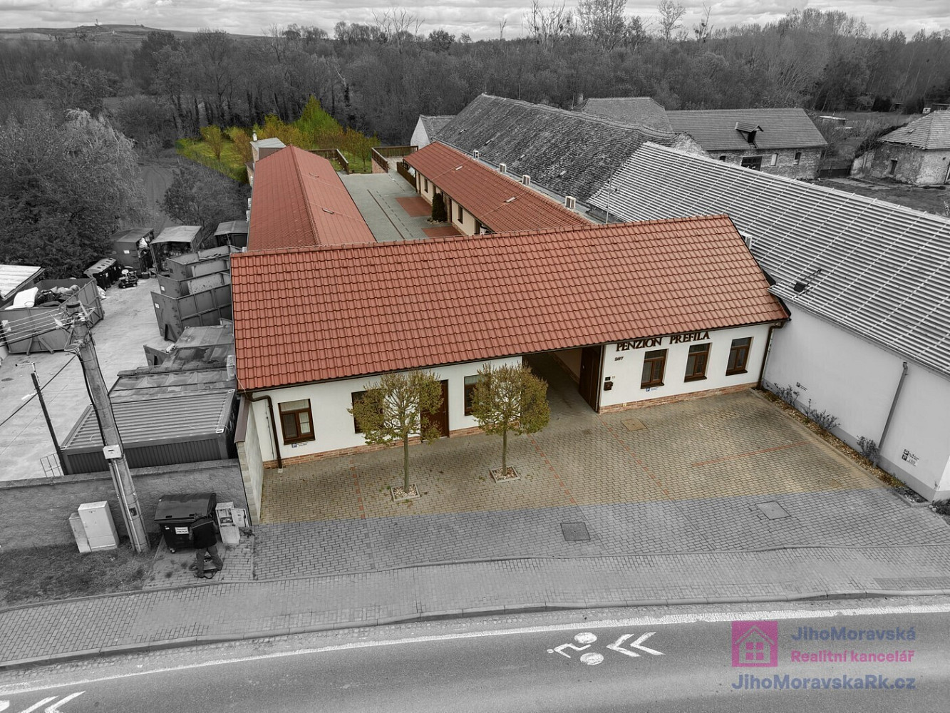Prodej ubytovacího objektu 664 m²