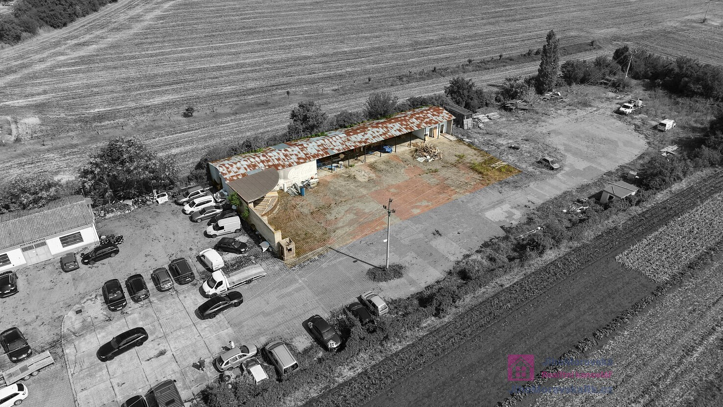 Pronájem skladovacích prostor 315 m²