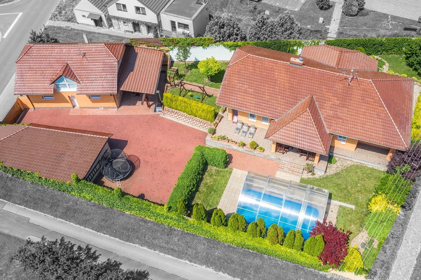 Prodej domu 144 m² s pozemkem 1 229 m²
