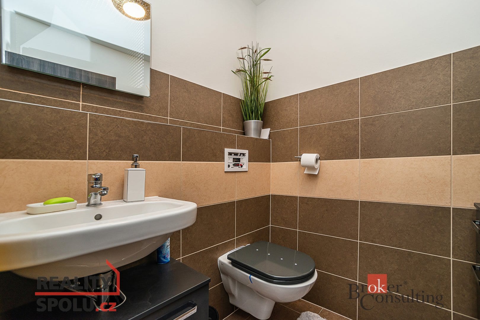 Prodej střešního bytu 4+kk s terasou, Kolín