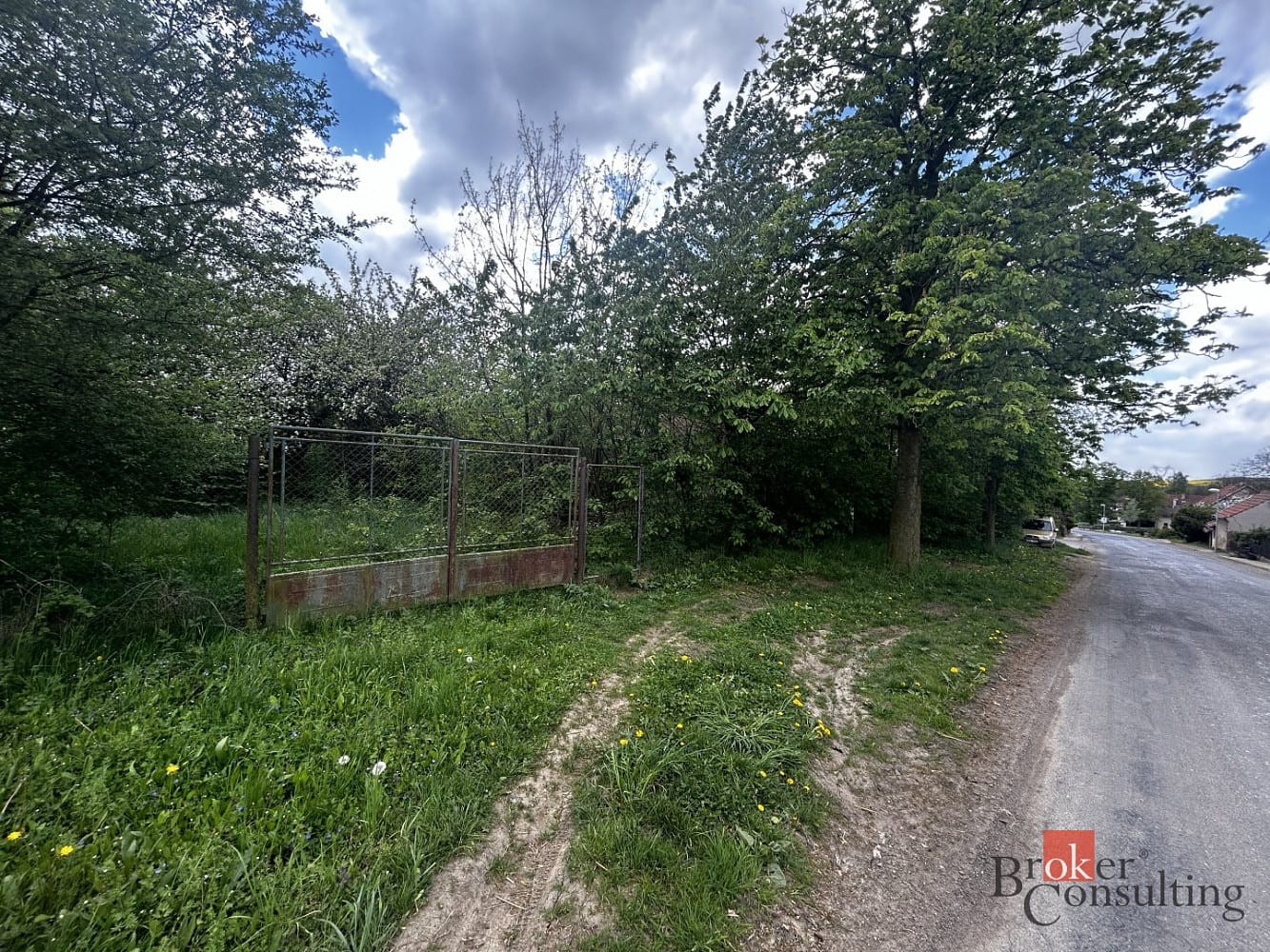 Prodej stavebního pozemku 1 588 m², Malinová